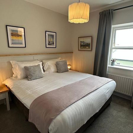 Eldon'S Bed & Breakfast Roundstone Bagian luar foto