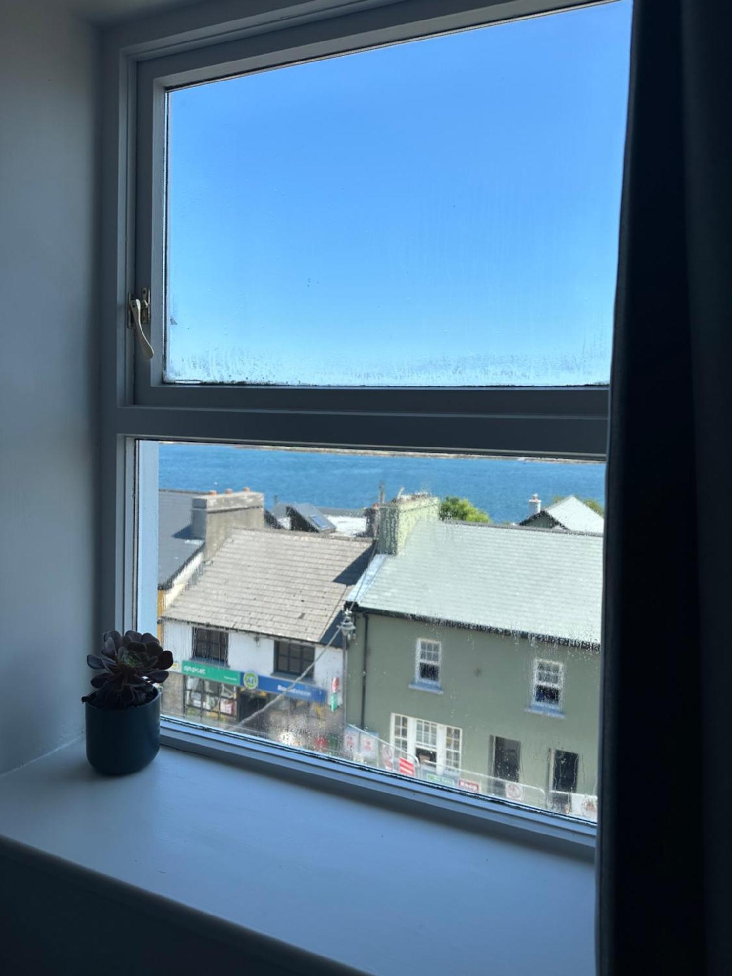 Eldon'S Bed & Breakfast Roundstone Bagian luar foto